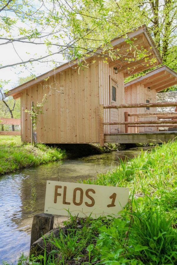 Hotel Kamp Na Otoku - Ljubno Ob Savinji Exteriér fotografie