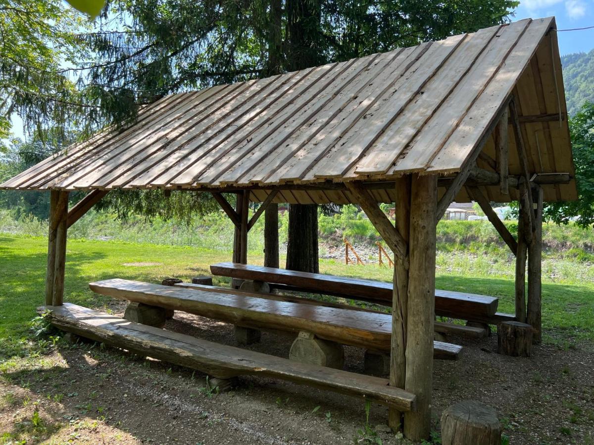 Hotel Kamp Na Otoku - Ljubno Ob Savinji Exteriér fotografie